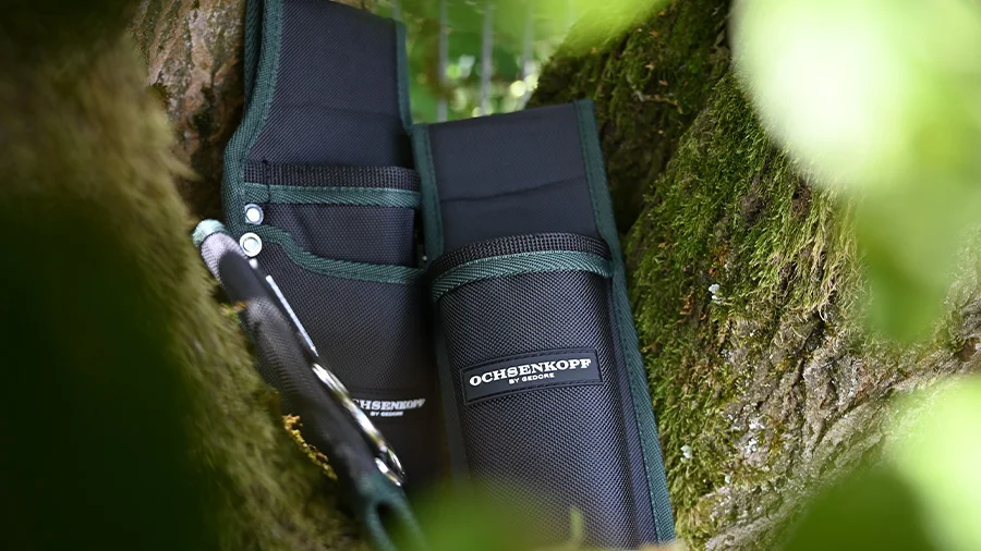 OCHSENKOPF pouches for sapies, spray can holders, and wedges